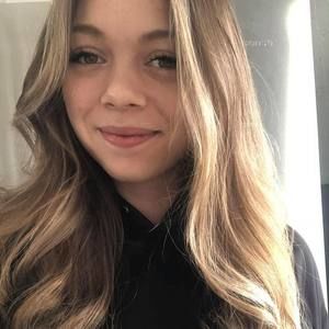 Meet your Posher, Roxanne